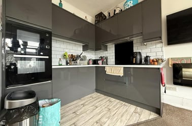 15 Woodland Terrace,, Greenbank, Plymouth - Image 3